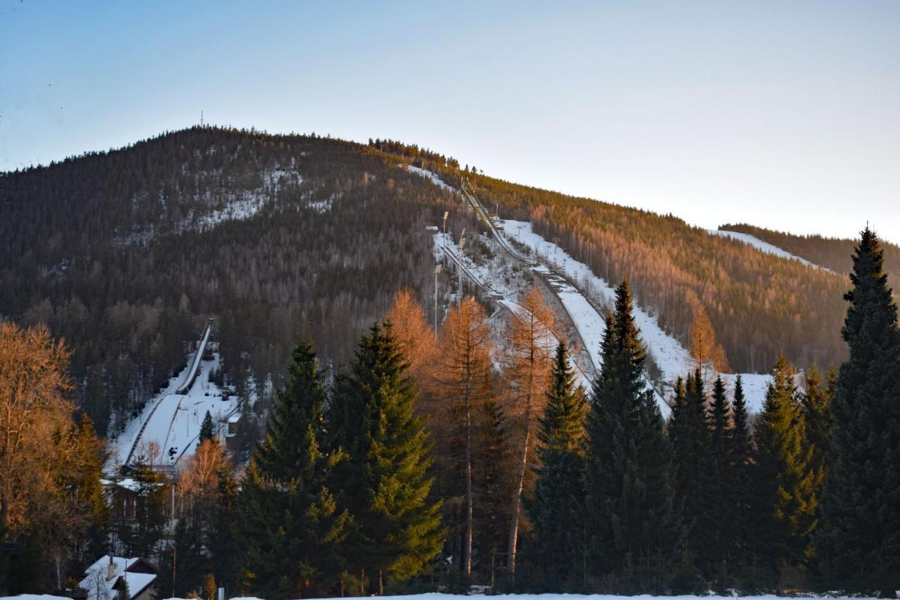 Grand Harrachov Pension V Centru Bagian luar foto