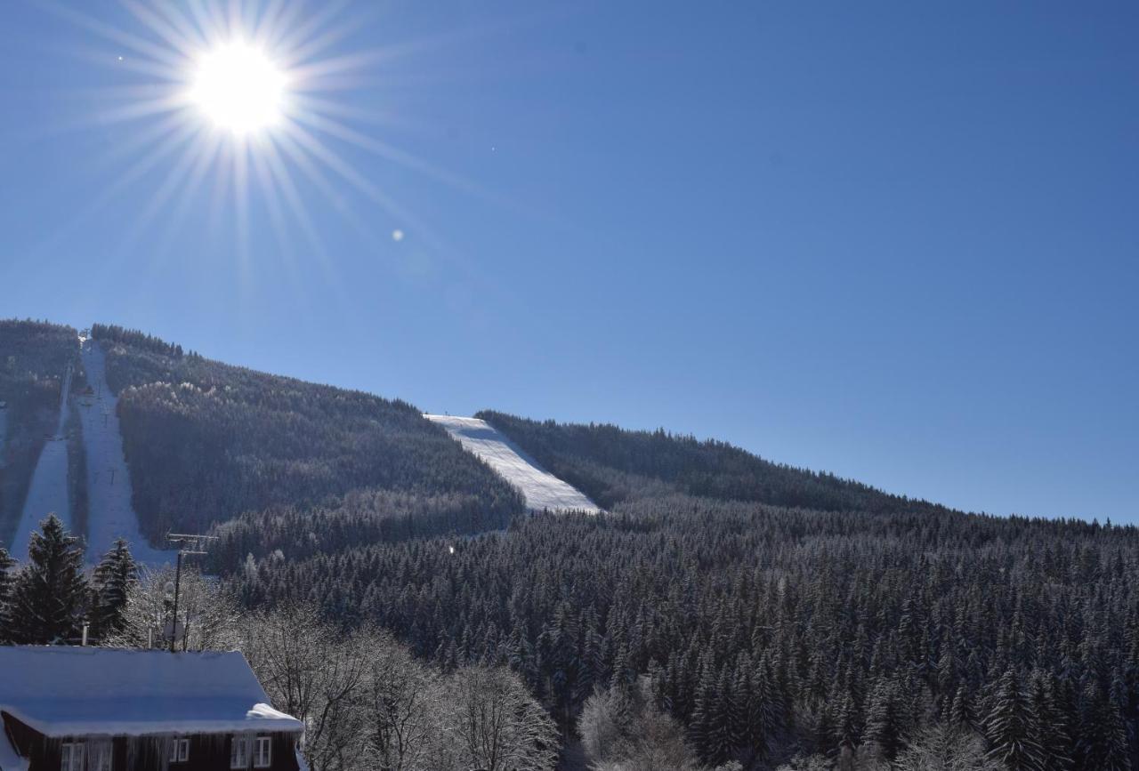 Grand Harrachov Pension V Centru Bagian luar foto